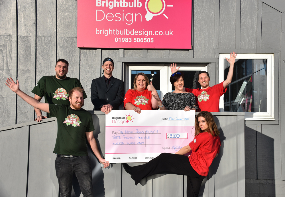 ISLAND BUSINESSES HELP MINCE PIE MARATHON RAISE £3,100 FOR CHARITY