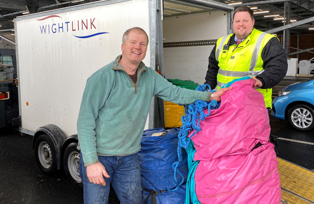 WIGHTLINK HELPS ISLE OF WIGHT COMPANY TURN BOUNCY CASTLES INTO BRILLIANT BAGS