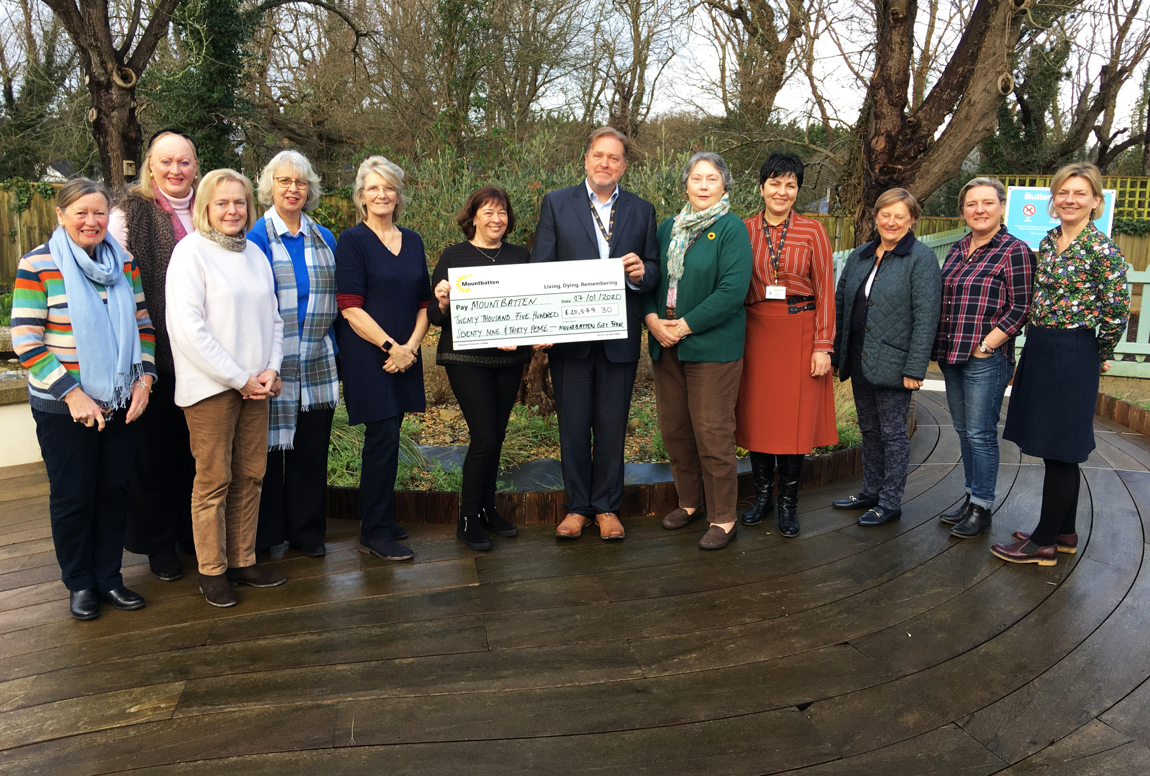 MOUNTBATTEN GIFT FAIR HELD IN BEMBRIDGE RAISES A STAGGERING £20,000