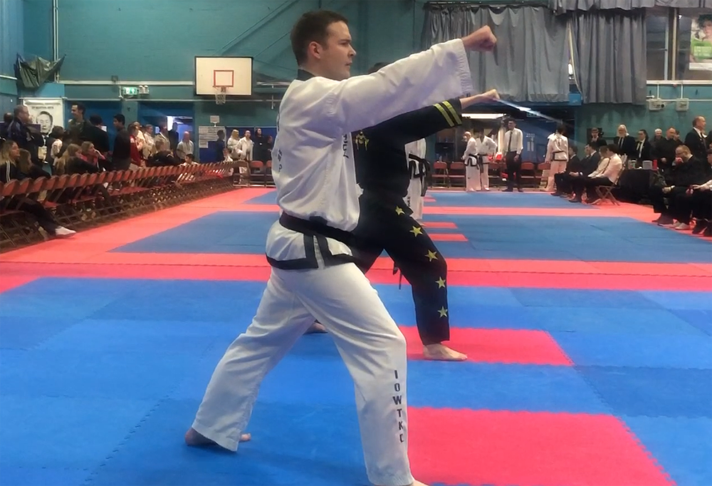 TOURNAMENT SUCCESS FOR ISLE OF WIGHT TAE KWON-DO CLUB MEMBERS