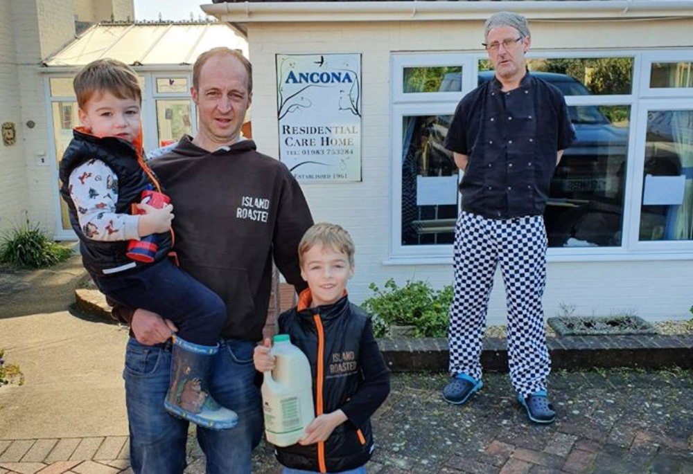 CAFFE ISOLA DONATE UNUSED LOCAL MILK TO FRESHWATER CARE HOME