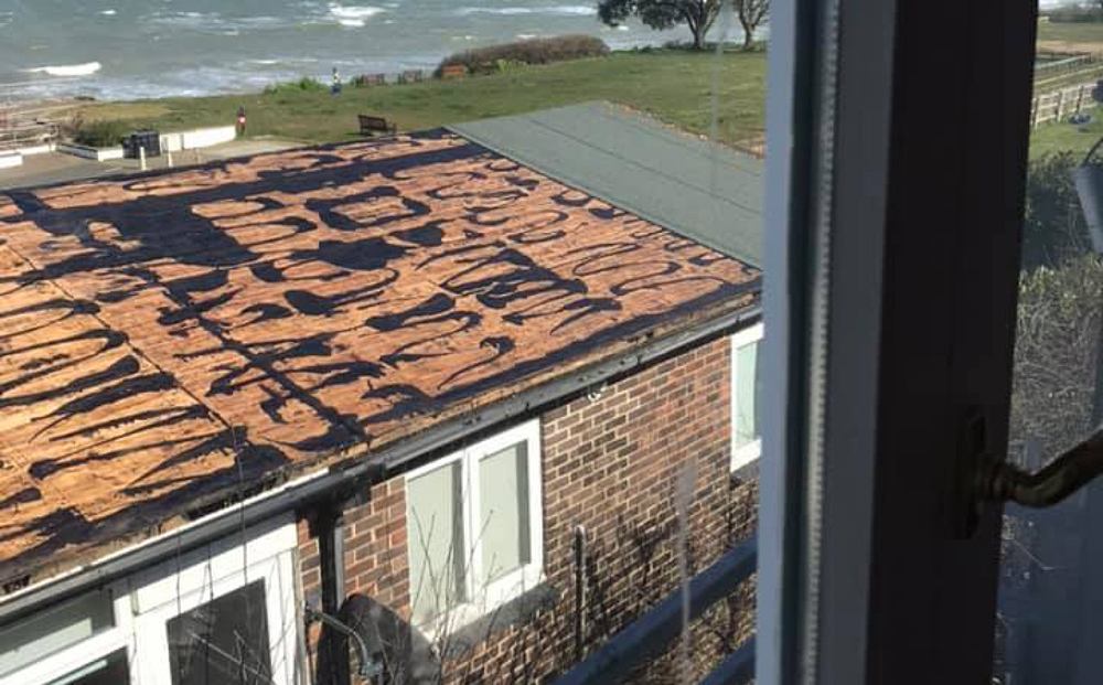 STRONG WINDS DAMAGE ROOF IN BEMBRIDGE