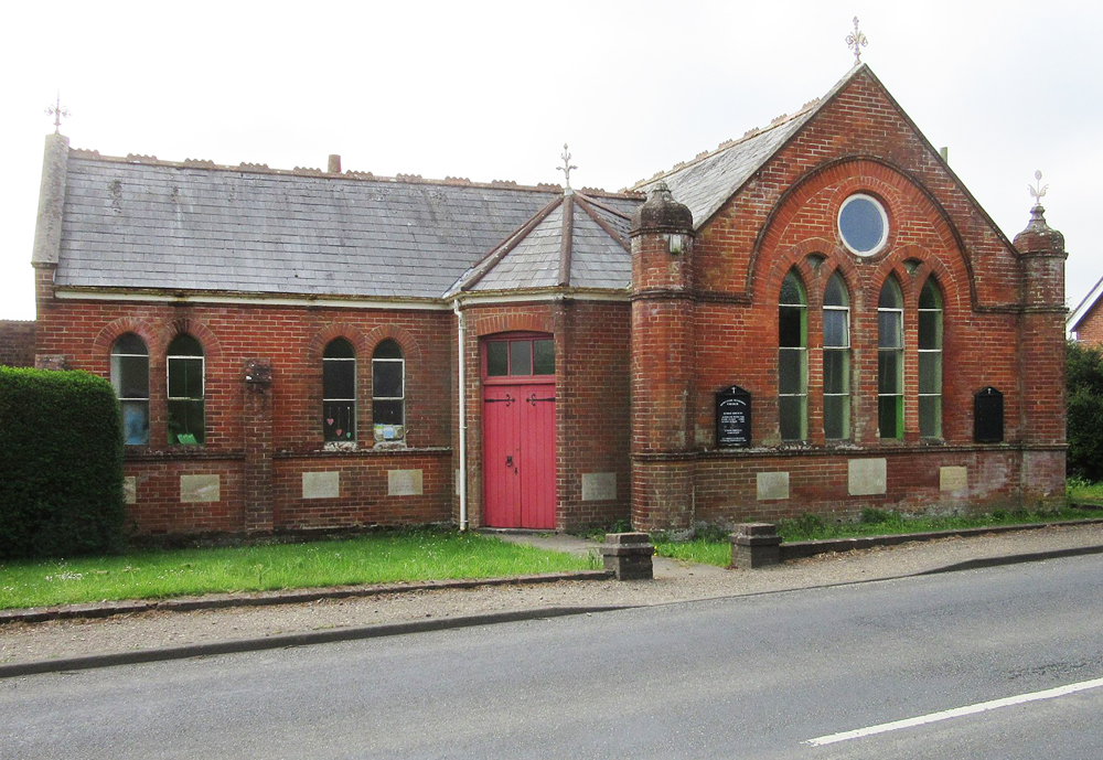 FORMER BOWCOMBE CHURCH TO BE TRANSFORMED INTO A HOUSE
