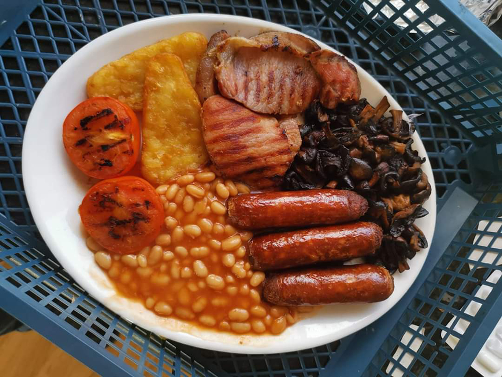‘SPECIAL OF THE DAY’ SERVICE FOR PEOPLE ISOLATING IN PAN