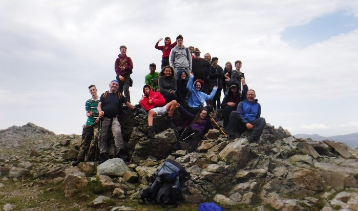 YOUNG PEOPLE AND FRIENDS STEP UP FOR SOUTH WIGHT YOUTH