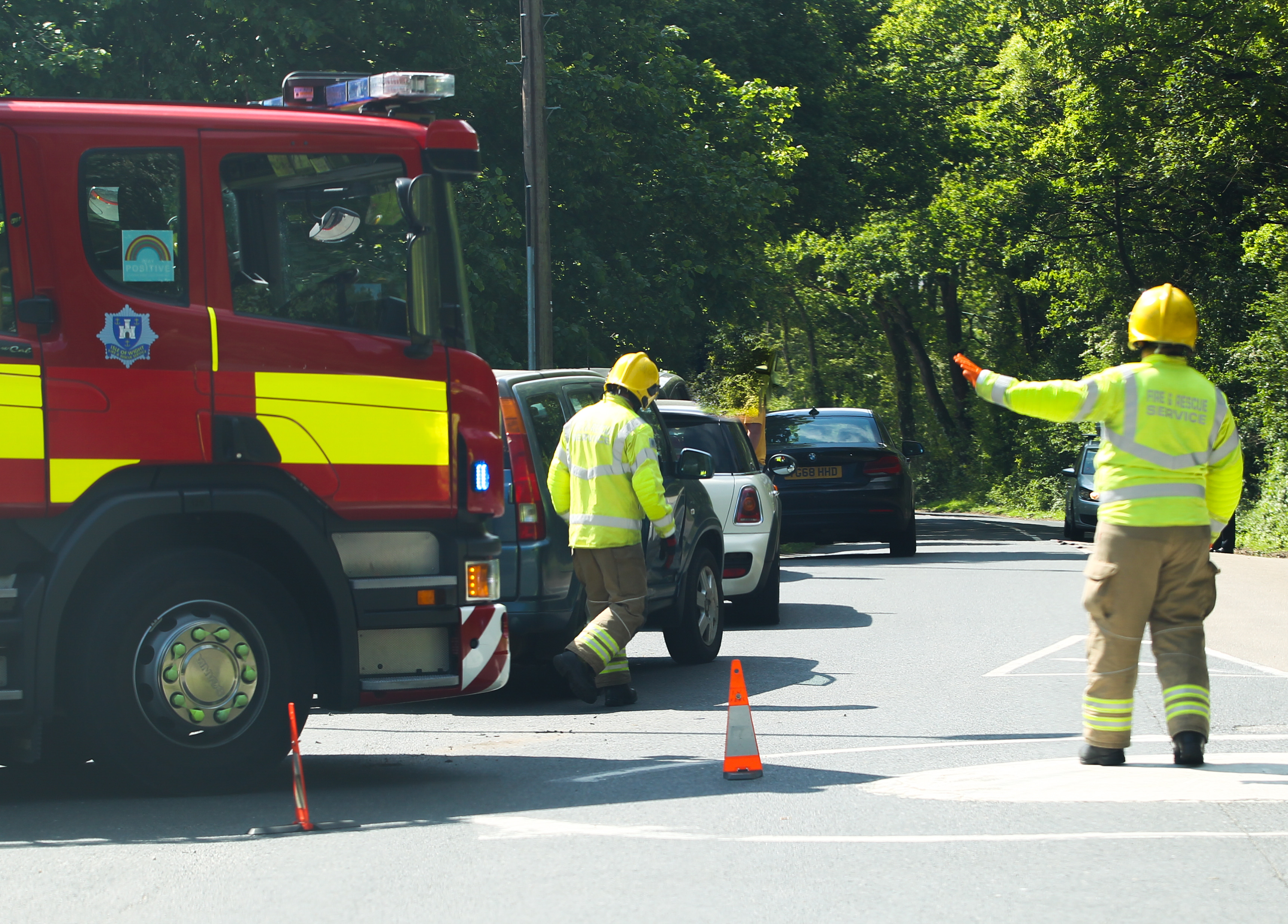 EMERGENCY SERVICES CALLED TO MINOR CRASH AT SMALLBROOK