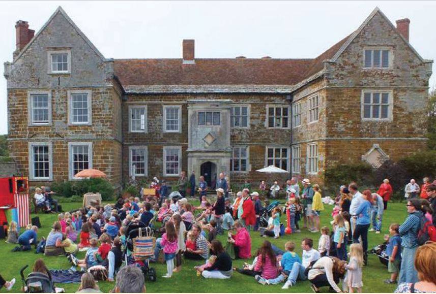 WOLVERTON MANOR GARDEN FAIR CANCELLED FOR 2020 – BUT 2021 RETURN PLANNED