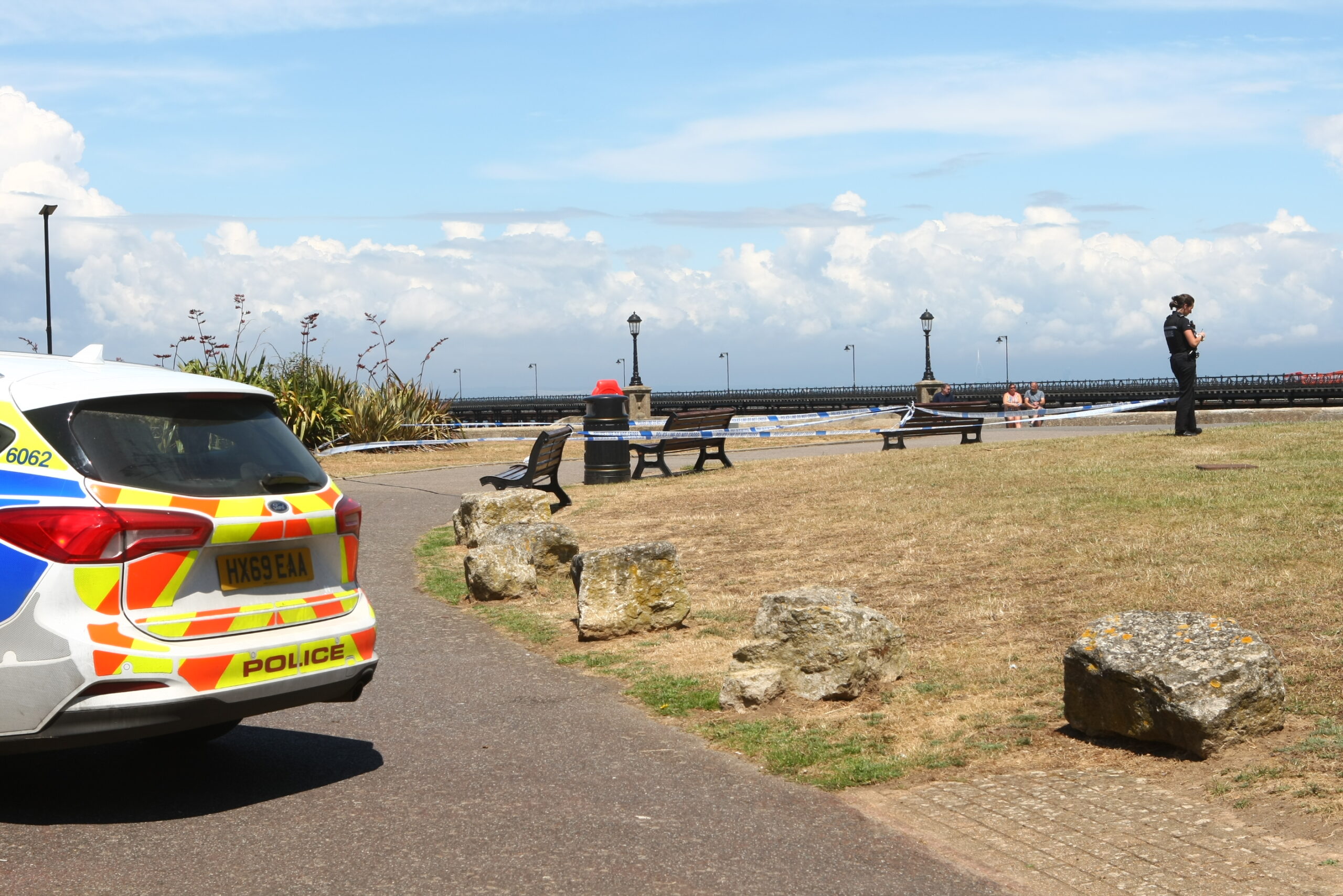 AIR AMBULANCE LANDS IN RYDE AS GARDENS CORDONED OFF