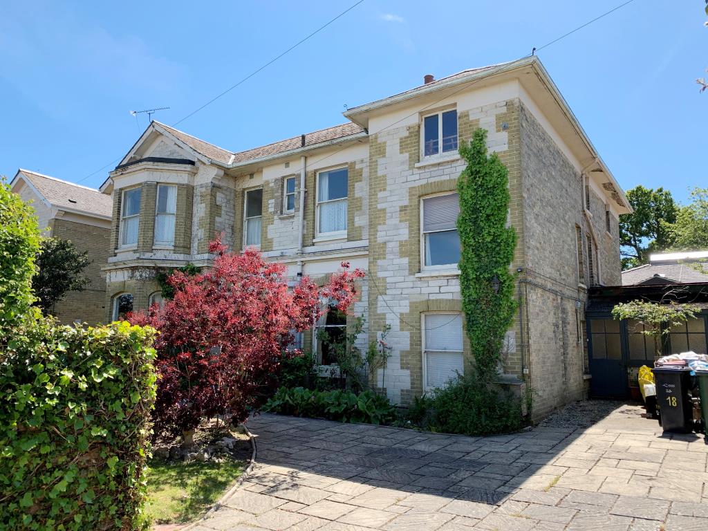 FORMER MATERNITY HOSPITAL IN RYDE UP FOR AUCTION THIS MONTH