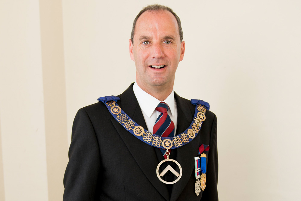 HAMPSHIRE AND ISLE OF WIGHT FREEMASONS PART OF £1MILLION FUNDRAISING EFFORT