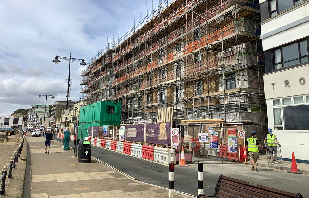 WHITBREAD RE-OPENS PREMIER INN DEVELOPMENT SITE IN SANDOWN