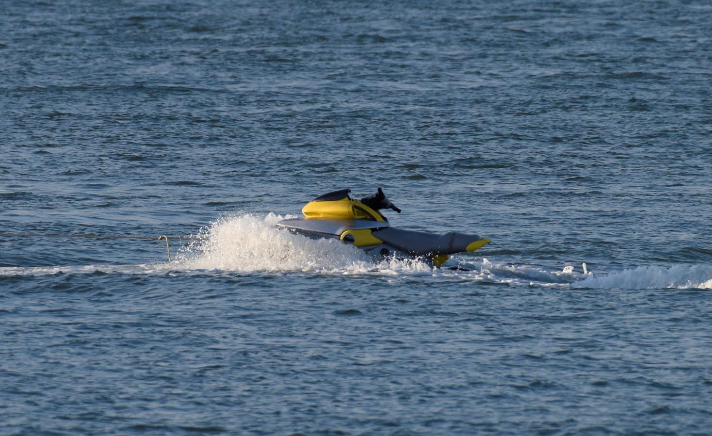 JET SKIER WAVING FOR HELP LEADS TO COWES LIFEBOAT LAUNCH