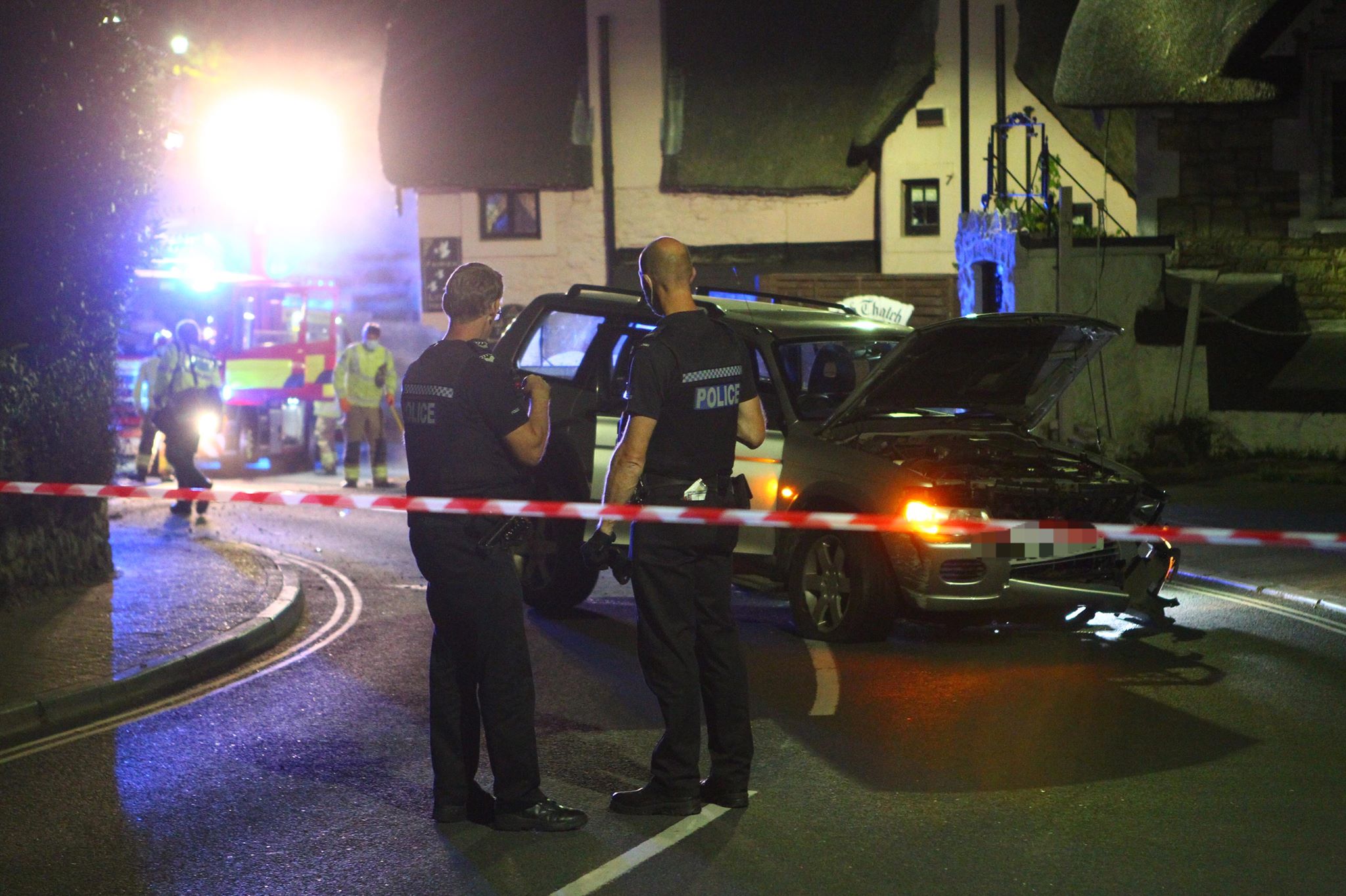SUSPECTED DRINK DRIVER CRASHES IN SHANKLIN OLD VILLAGE