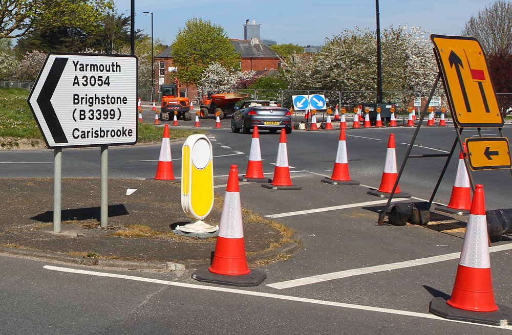 ST MARY’S ROUNDABOUT SCHEME ON TRACK FOR CHRISTMAS FINISH