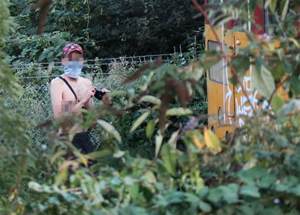 TRAIN GRAFFITIST CAUGHT ON CAMERA – BUT POLICE FAIL TO SHOW