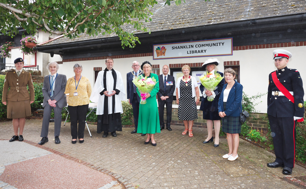 NEW COMMUNITY LIBRARY OFFICIALLY OPENED IN THE HEART OF SHANKLIN
