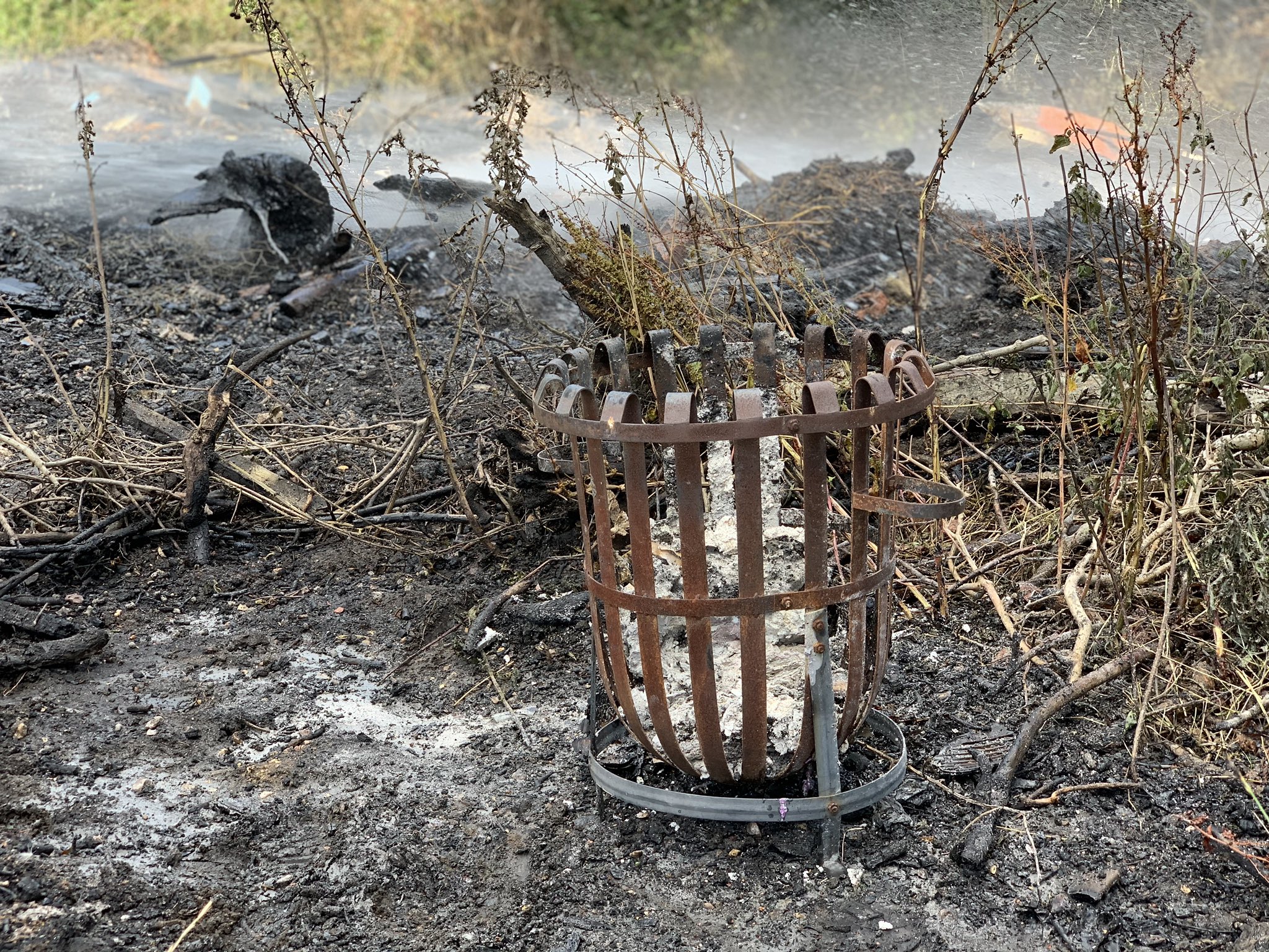 FIRE CREWS SENT TO FIRE IN THE OPEN IN EAST COWES