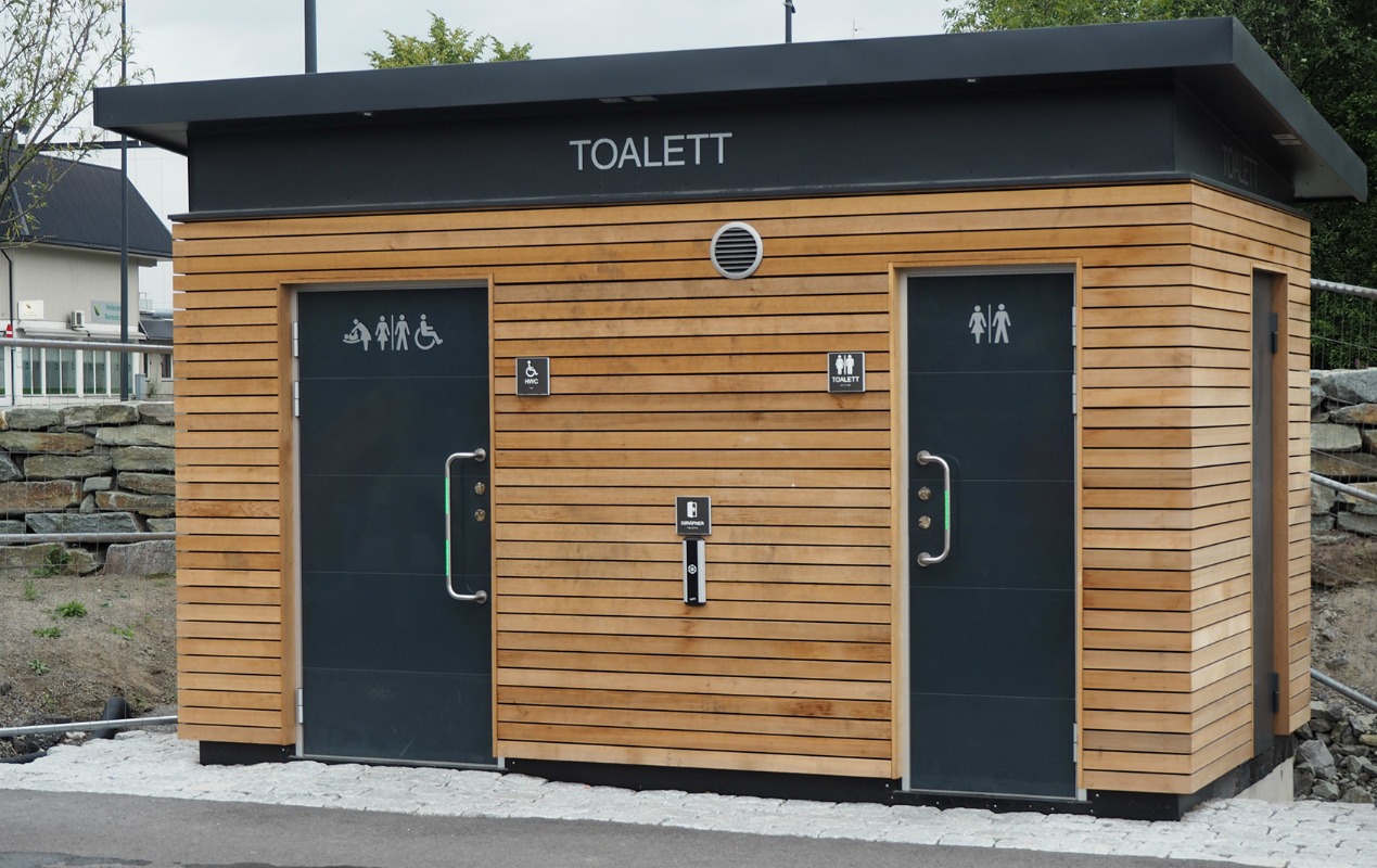 YARMOUTH TOILETS TO BECOME PAY-AS-YOU-GO