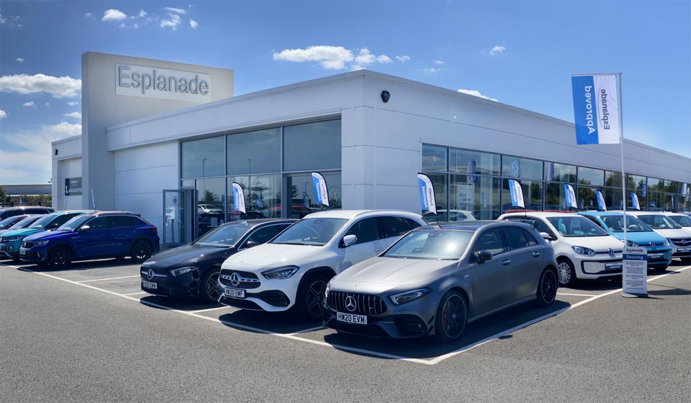 ŠKODA JOINS THE ESPLANADE LINE-UP IN COWES