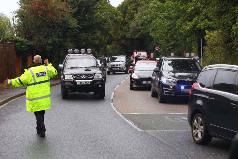 3-CAR SHUNT RESULTS IN RUSH HOUR DELAYS ON MORTON COMMON