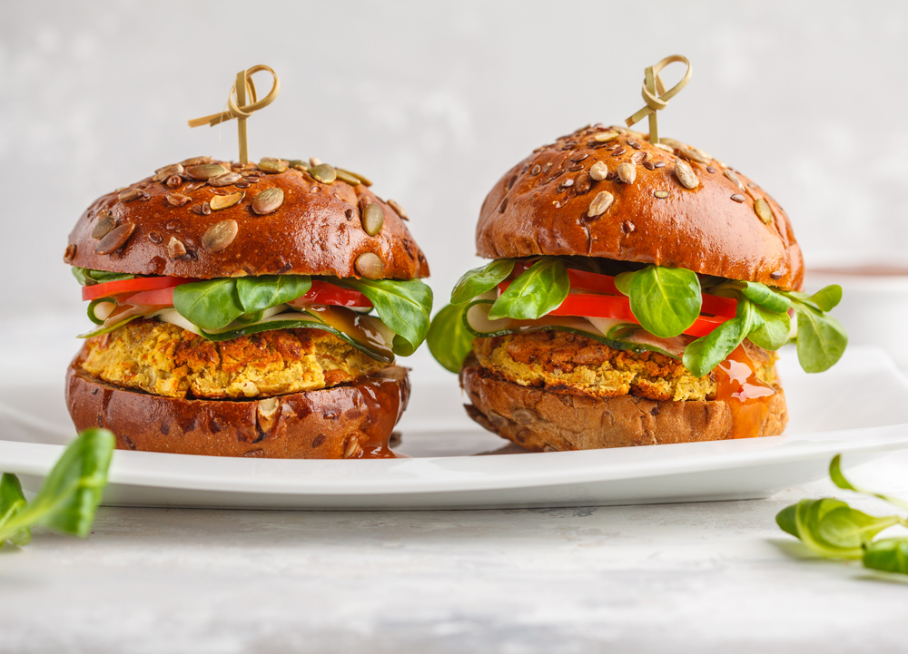 BREWDOG TEAMS UP WITH VEGAN BURGER COMPANY FOR DELIVERY SERVICE