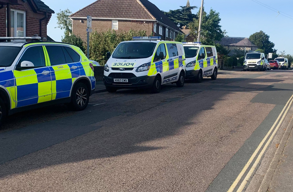 LARGE POLICE PRESENCE ON PAN AS WARRANT EXECUTED