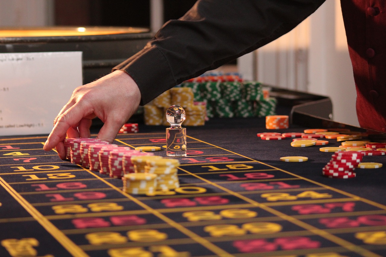 HOW TO PICK BEST ONLINE GAMBLING SITE FOR YOU