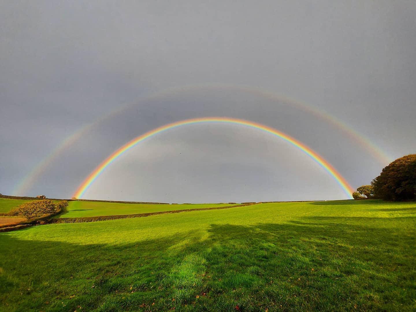 READERS SNAP DOUBLE RAINBOW OVER THE ISLE OF WIGHT
