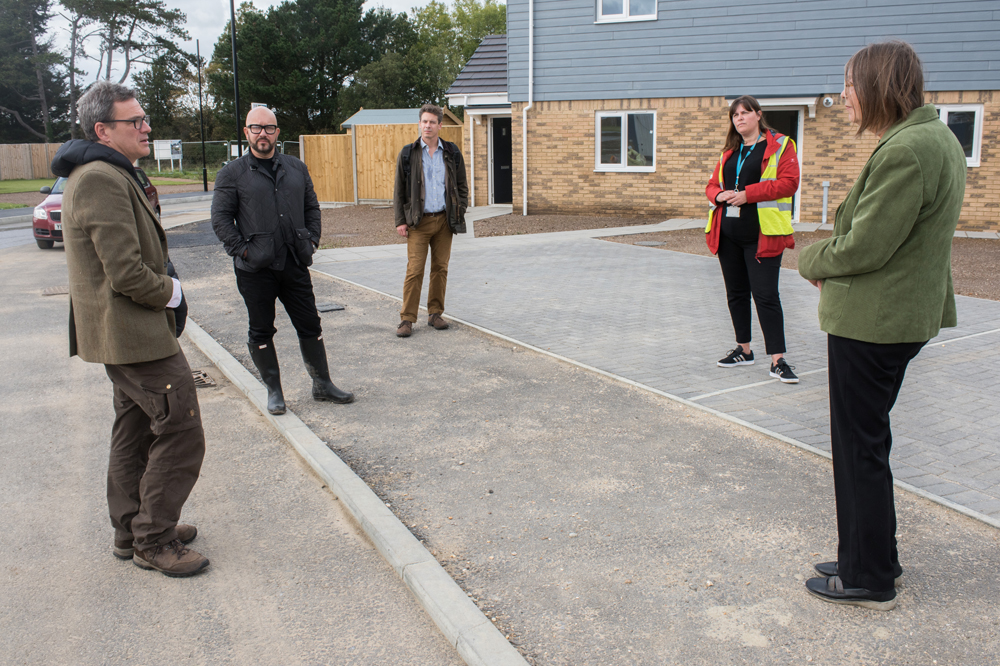 MP VISITS NEW SOVEREIGN DEVELOPMENT AT SHALFLEET