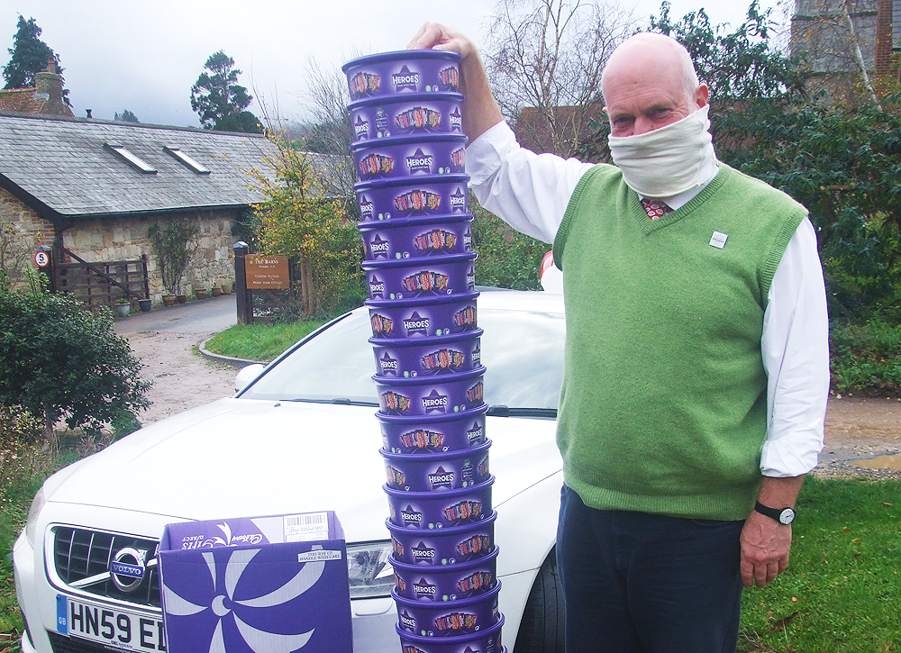 HEROES FOR HEROES – ISLE OF WIGHT SCHOOL STAFF GIVEN A SPECIAL CHOCOLATE TREAT