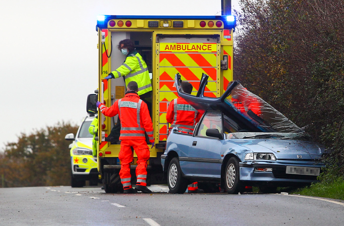 AIR AMBULANCE CALLED AS FIREFIGHTERS WORK TO EXTRICATE CASUALTY AFTER LONG LANE CRASH