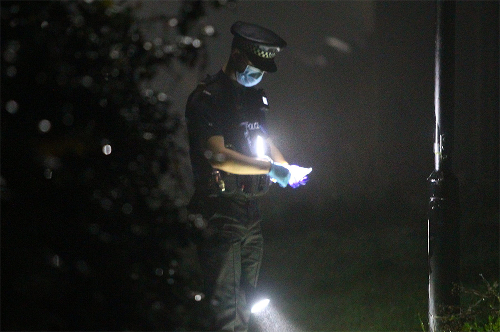 19-YEAR-OLD TEEN STABBED IN COWES – 2 MEN SOUGHT BY POLICE