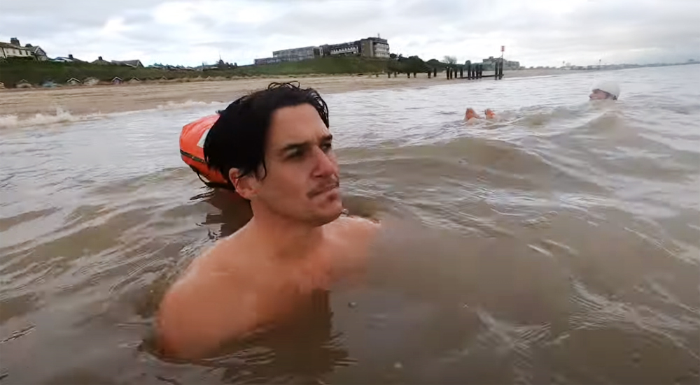 VIDEO: RNLI OFFERS WINTER DIP ADVICE IN NEW SAFETY VIDEO