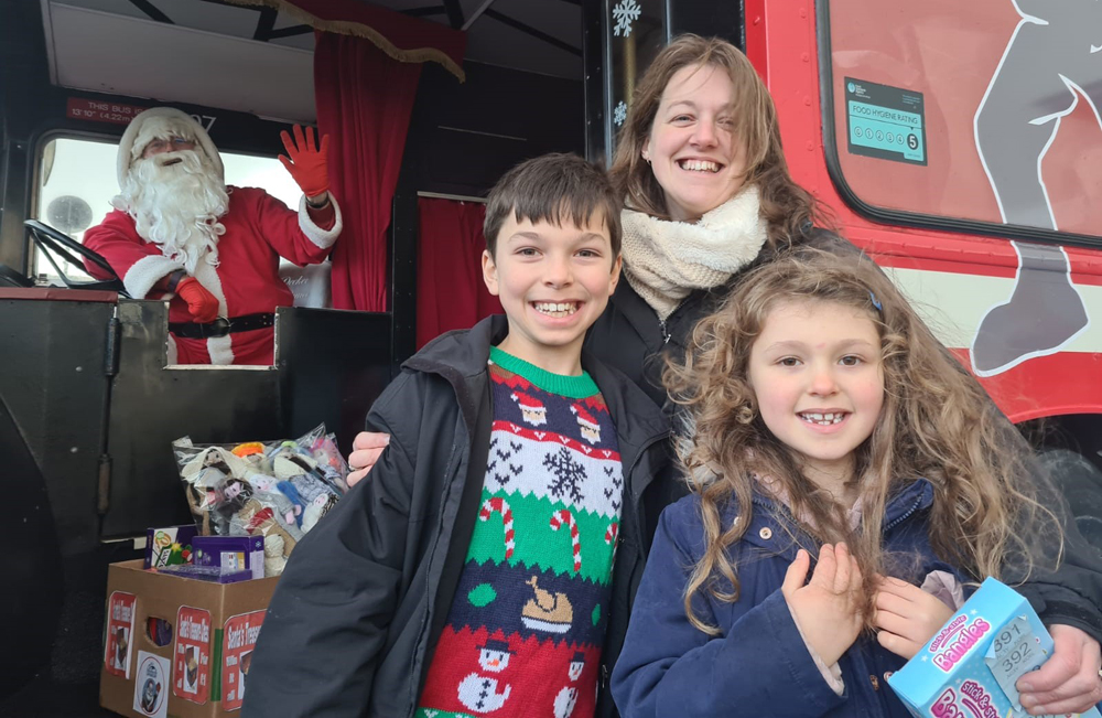 HUNT FOR SANTA’S TREASURE AT FRESHWATER BAY A GREAT SUCCESS