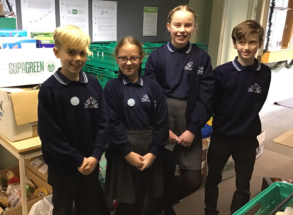 SCHOOL SPREAD COMFORT AND JOY WITH A REVERSE ADVENT CALENDAR