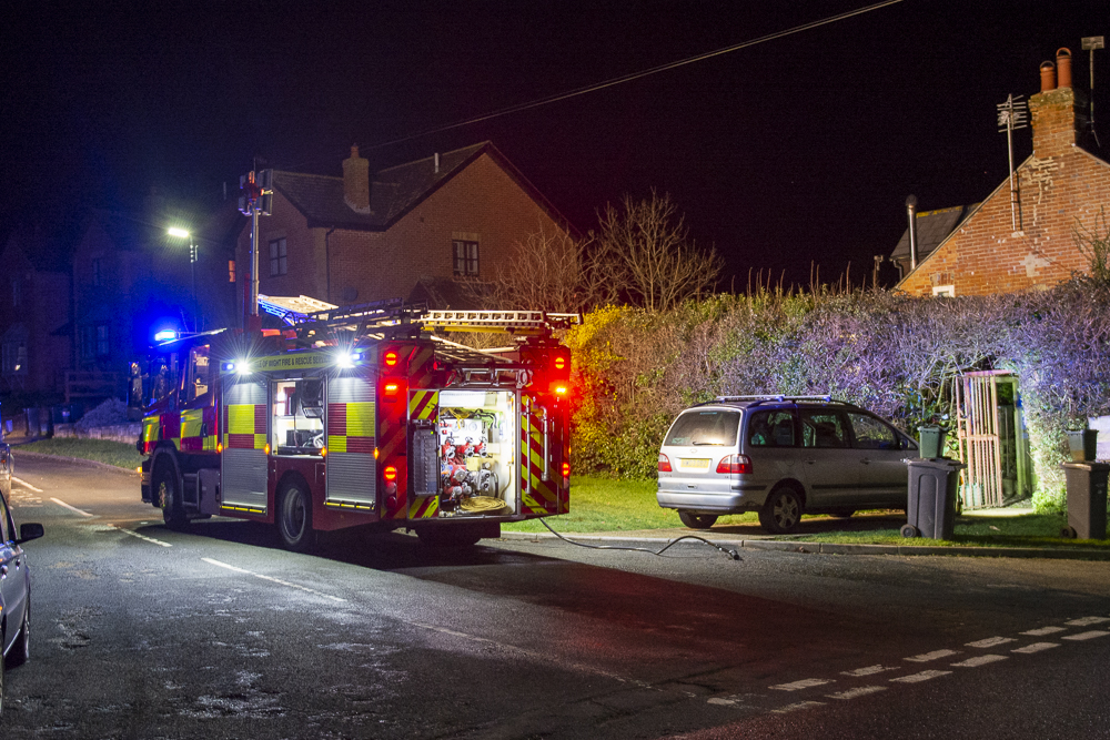 FIREFIGHTERS CALLED TO WHITWELL CHIMNEY FIRE