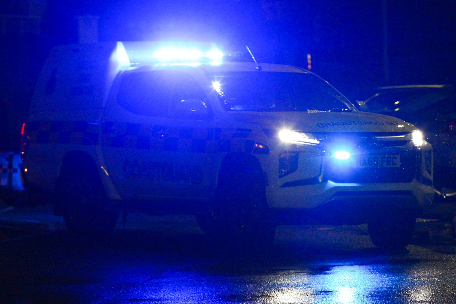 AIR, LAND & SEA SEARCH FOR MISSING PERSON FROM EAST COWES
