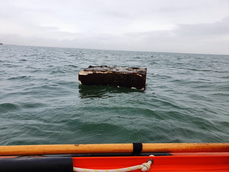 POLYSTYRENE FLOAT SEEN OFF SEAVIEW LEADS TO LIFEBOAT SHOUT