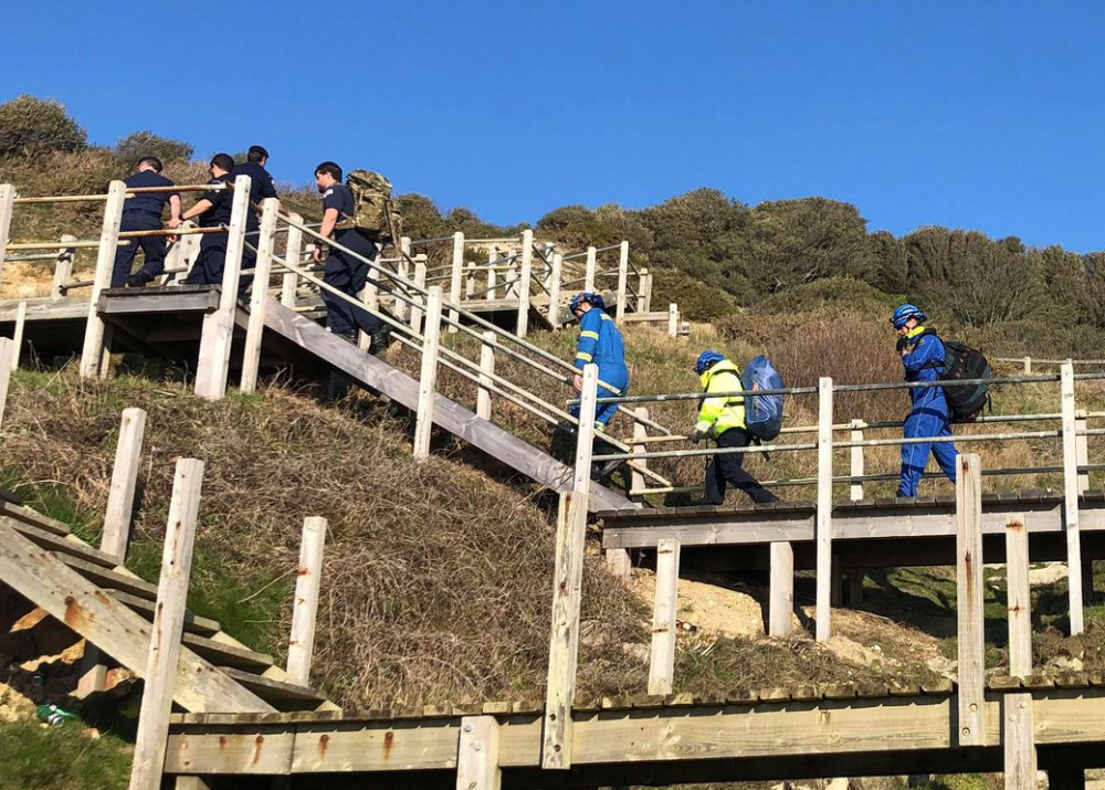 BOMB SQUAD SENT TO ALUM BAY AFTER TRIPLE ORDNANCE FIND