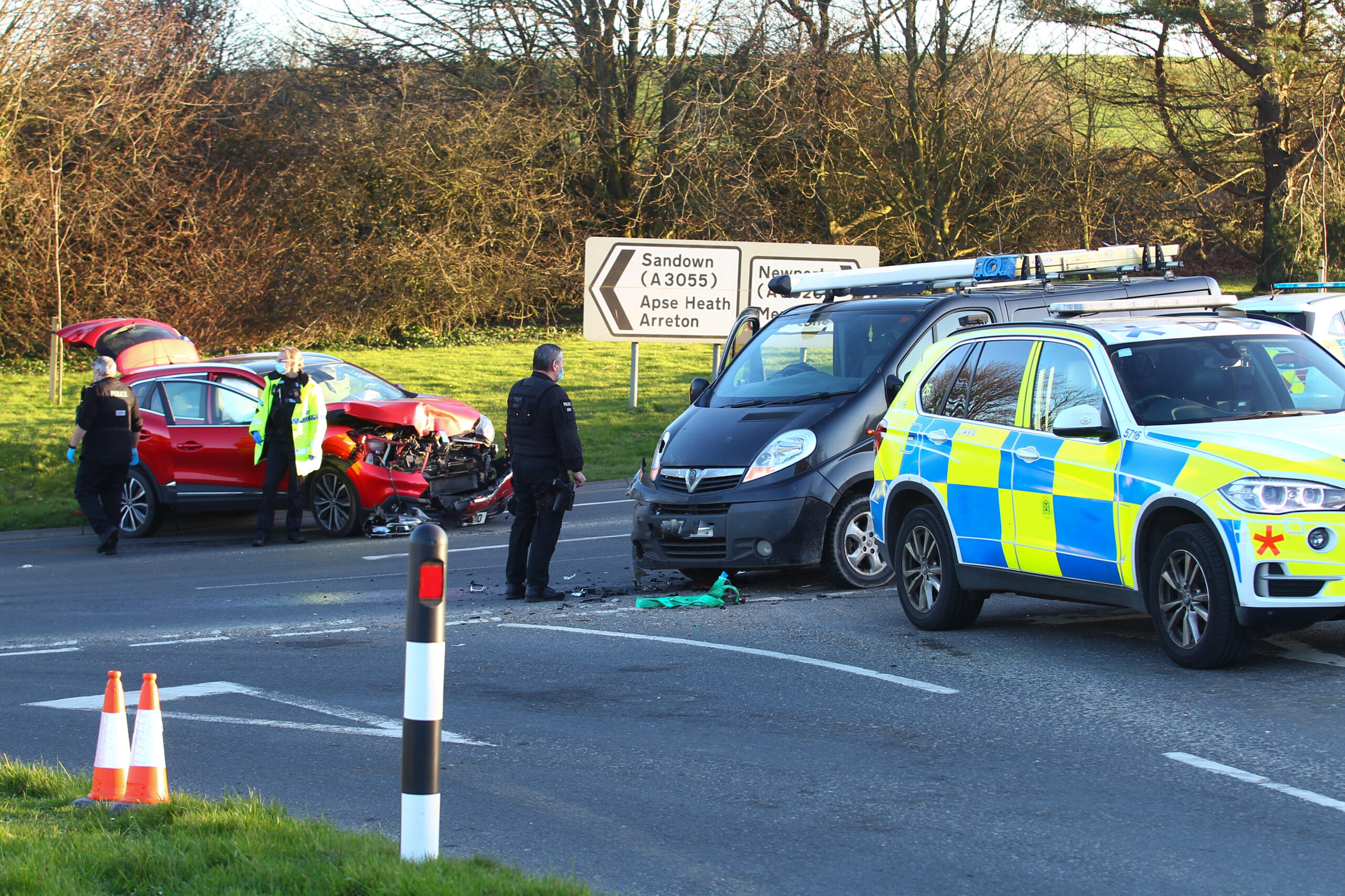 VEHICLES BADLY DAMAGED IN CRASH AT ARRETON CROSS