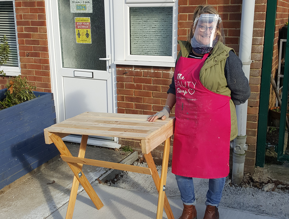 COWES MEN’S SHED GIVE-AWAY TO SUPPORT LOCAL PRODUCE SHARING