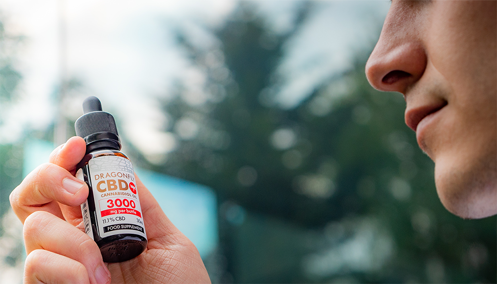 CBD OIL: WHAT ARE THE BENEFITS OF CBD?