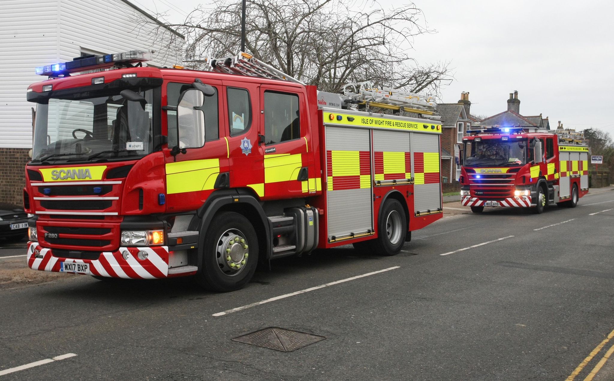 ALL PERSONS SAFE FOLLOWING FLAT FIRE CAUSED BY TORTOISES’ HEAT LAMP