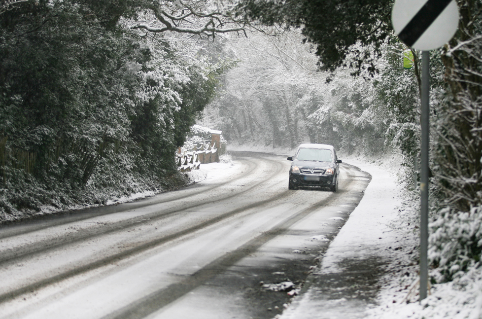 COLD WEATHER ON THE WAY WITH SNOW EXPECTED BETWEEN SUNDAY AND WEDNESDAY