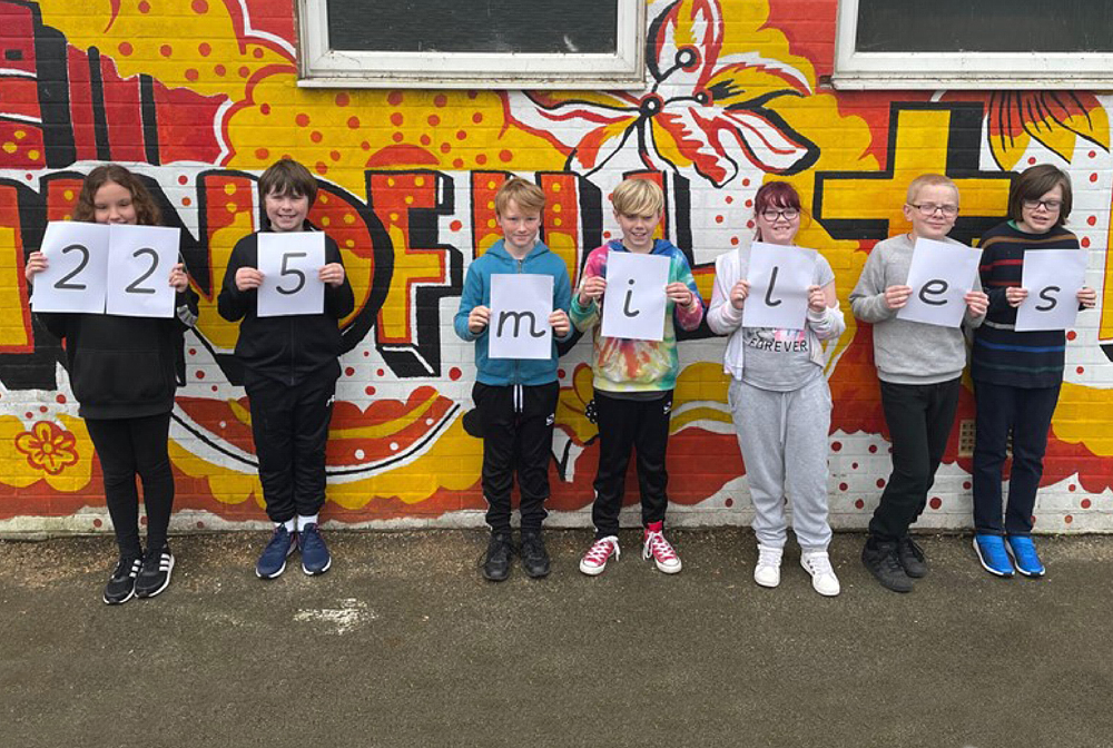 CHILDREN TAKE ON CHARITY CHALLENGR FOR CAPTAIN TOM