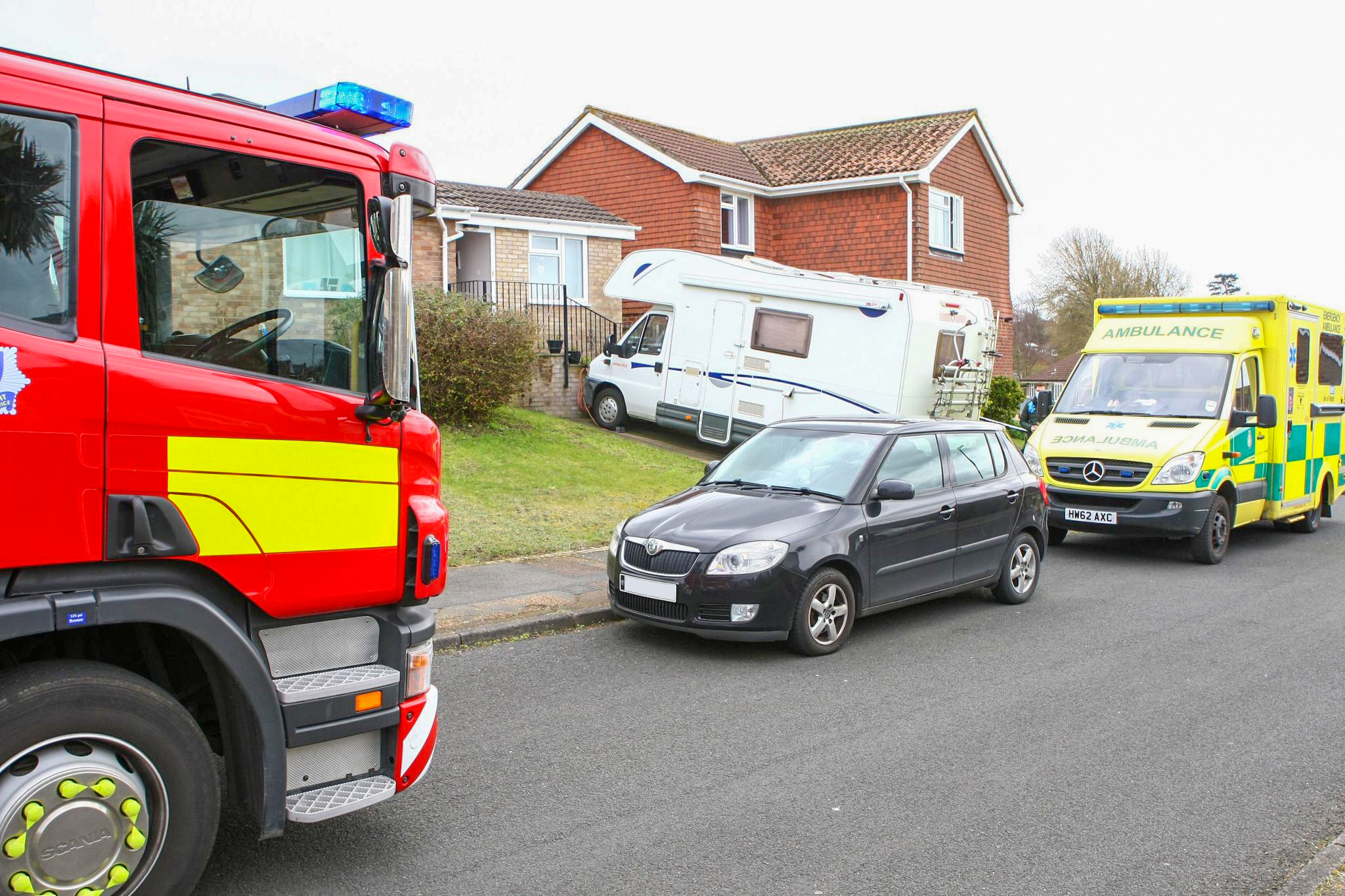 EMERGENCY SERVICES RESPOND TO REPORTED PROPERTY FIRE IN EAST COWES