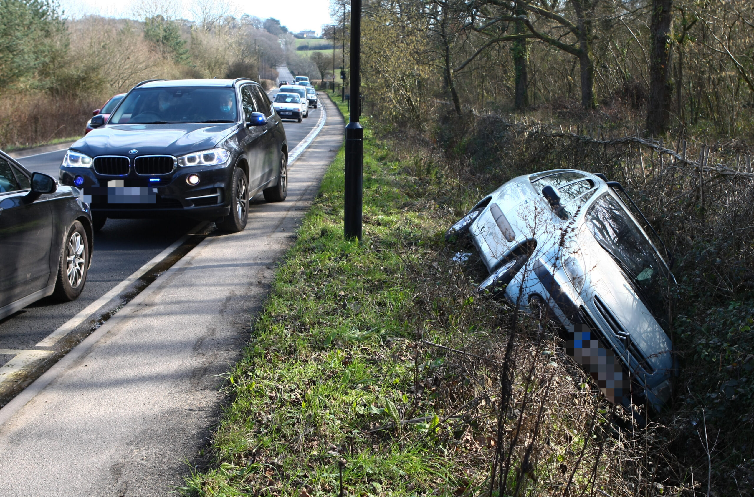 NO INJURIES AS CAR CRASHES INTO DITCH AT QUARR