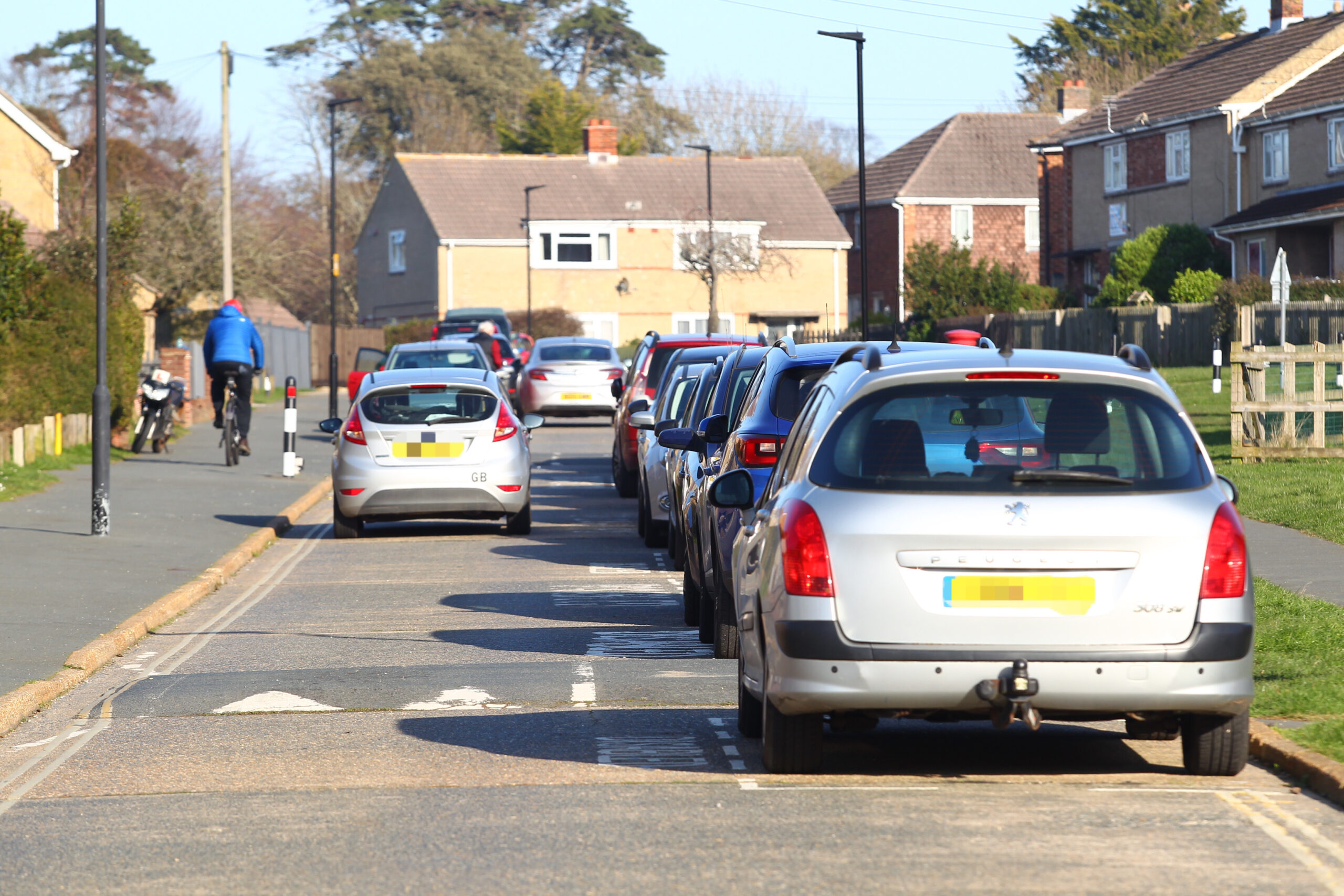 RESIDENTS DISGRUNTLED AT PROPOSALS TO IMPLEMENT £72 PARKING FEE IN BINSTEAD