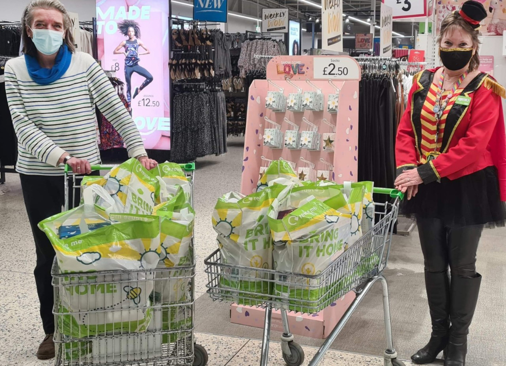 PAN TOGETHER RECEIVE FAMILY FOOD DONATIONS FROM ASDA AND TK MAXX