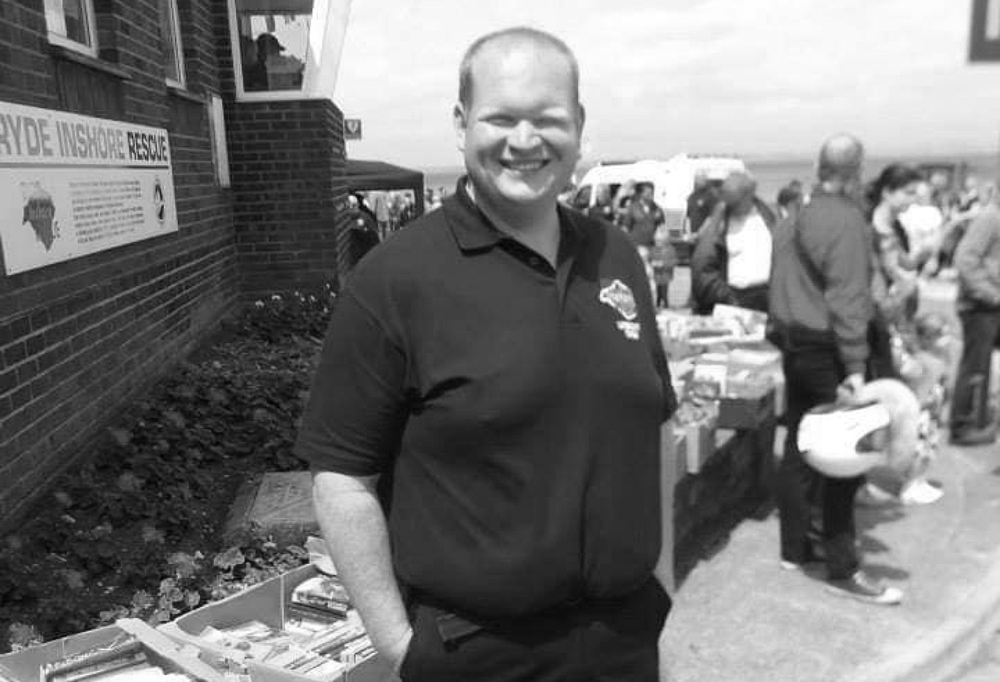 ISLAND COMMUNITY MOURNS LOSS OF DEDICATED VOLUNTEER GARY SPEARMAN